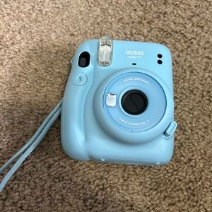 Instead mini camera blue never used